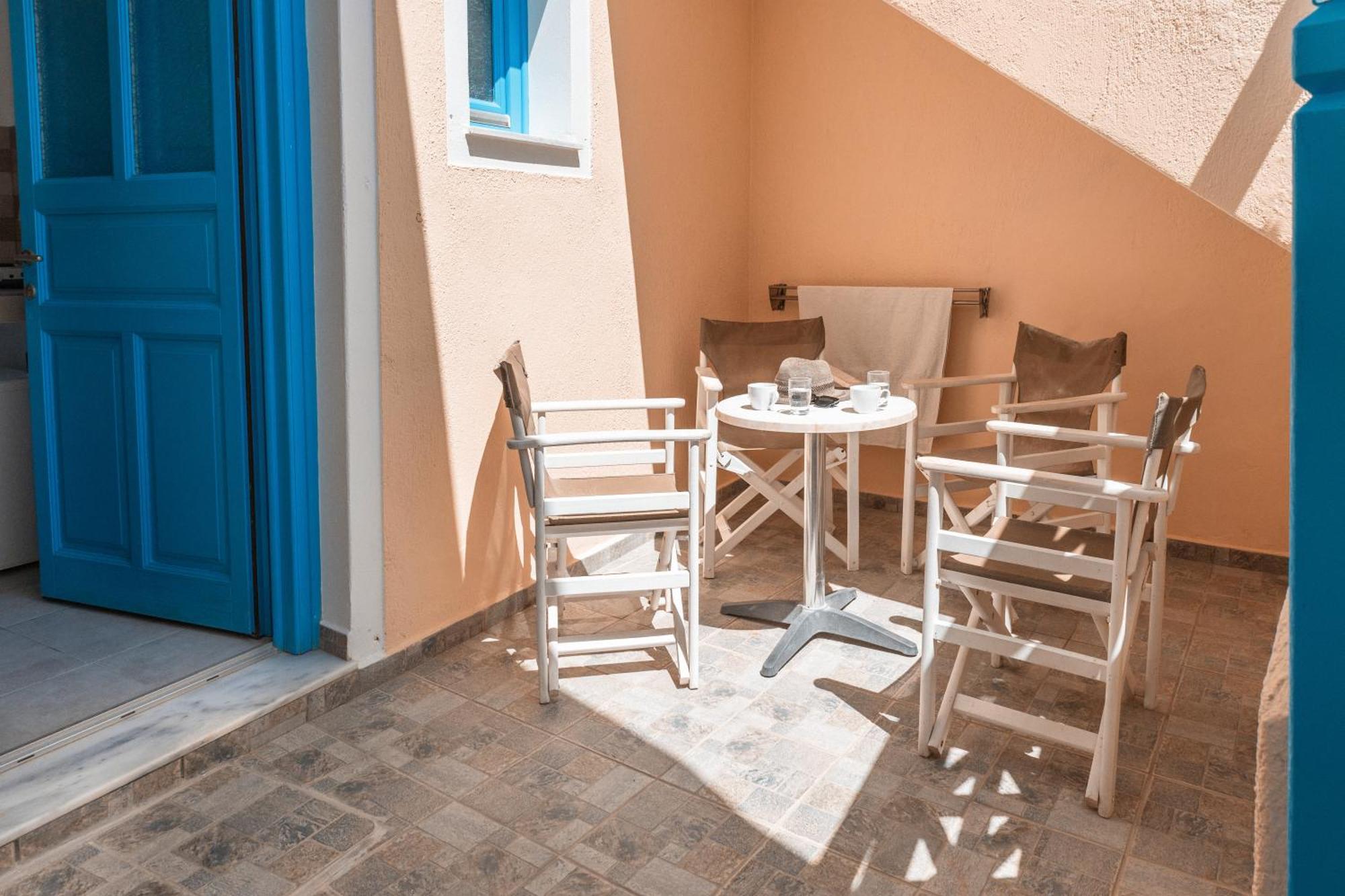 Perissa Bay Hotell Eksteriør bilde